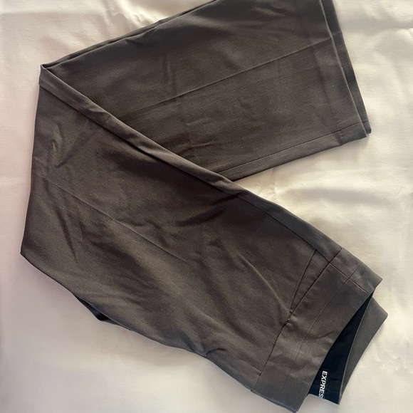 Express Gray Dress Pants with Straight Leg and Full Length - Picture 1 of 3